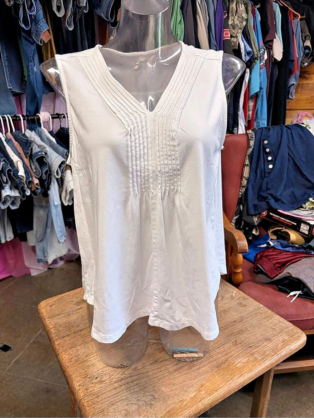Lands' End Women's Sleeveless Lightweight Jersey Pintuck Button Front Blouse